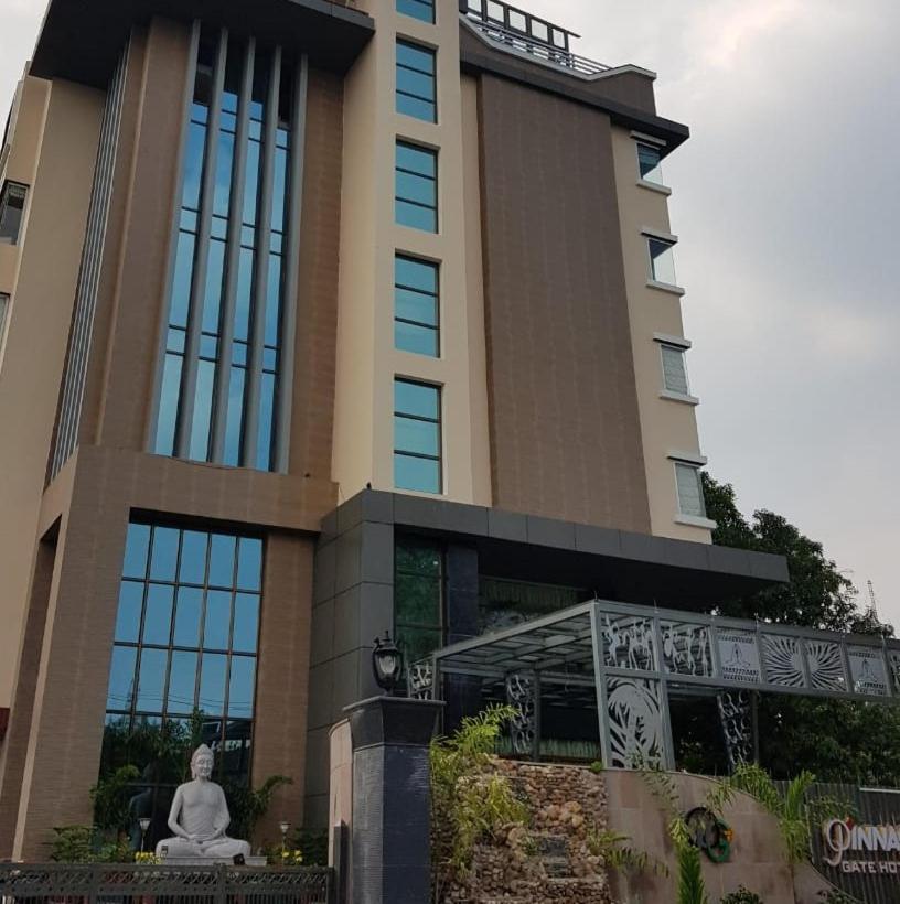 The Pinnacle Inn Sarnath Varanasi Exterior foto